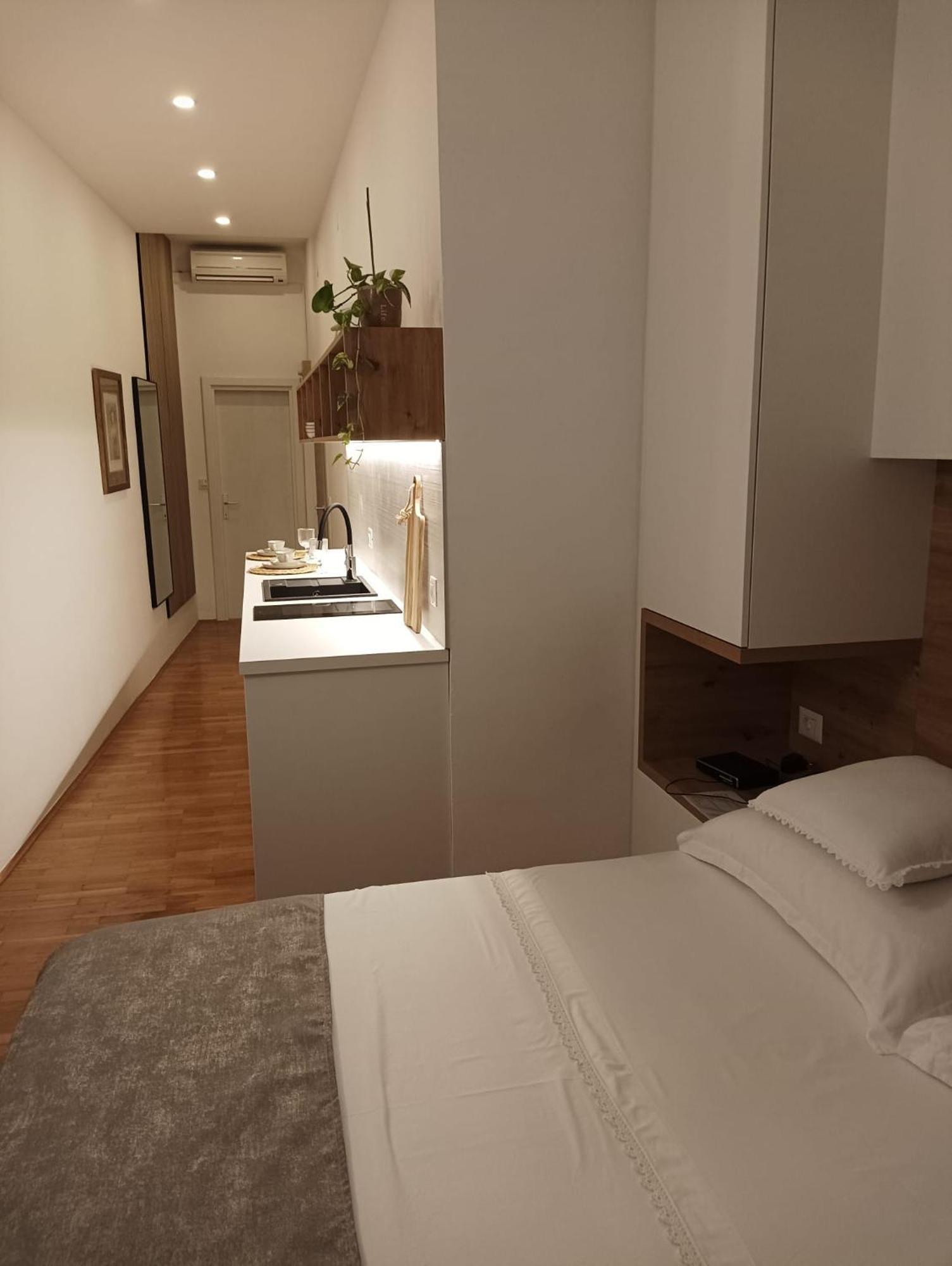 Apartamento Pluton Primošten Exterior foto
